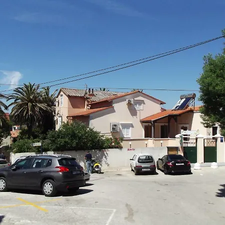 In 15042 Mali Lošinj