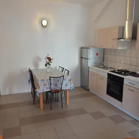 Appartement In 15042 Mali Lošinj